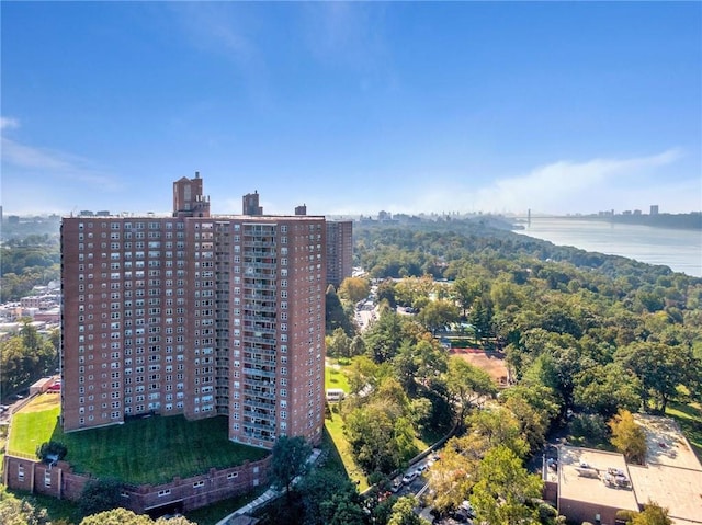 bird's eye view featuring a water view