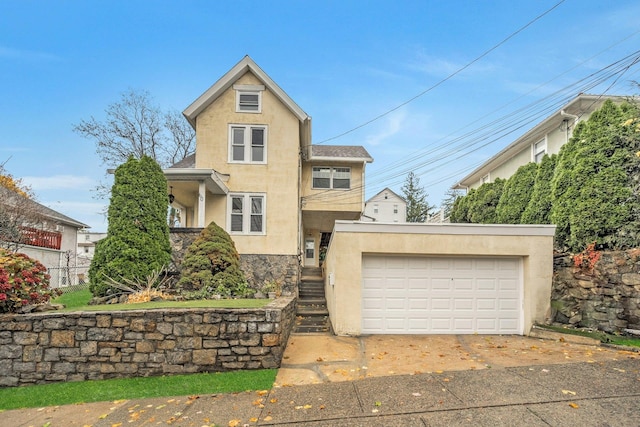 view of front facade with a garage