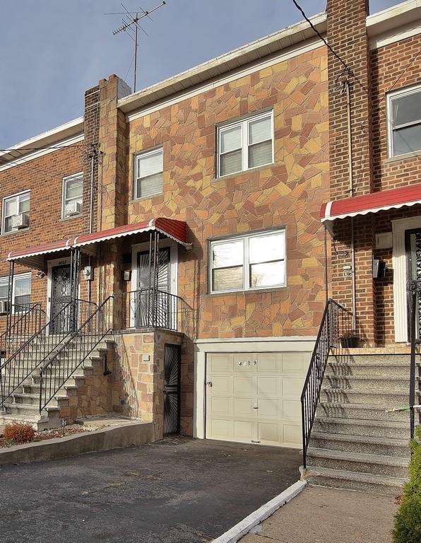 4069 Paulding Ave, Bronx, NY 10466 - multi unit property featuring a garage