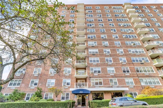 3935 Blackstone Ave Unit 5K, Bronx, NY 10471 - photo 14