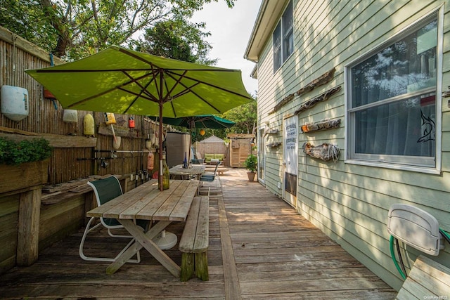 view of wooden deck