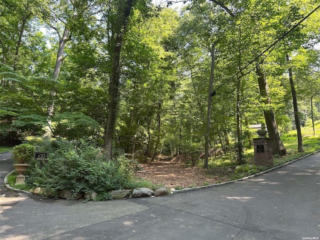 Laurel Cove Rd, Oyster Bay Cove NY, 11771 land for sale