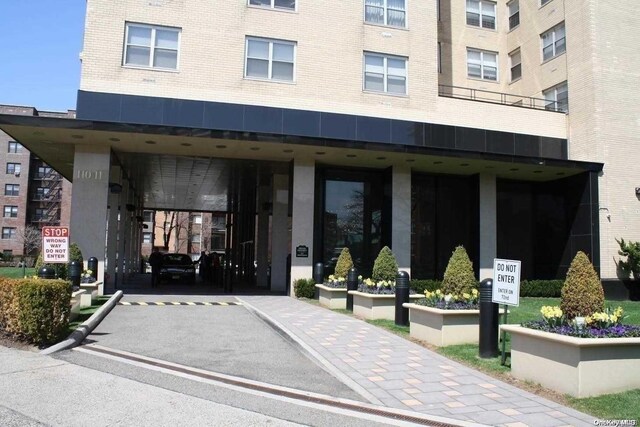 110-11 Queens Blvd Unit 25K, Forest Hills, NY 11375 - photo 3