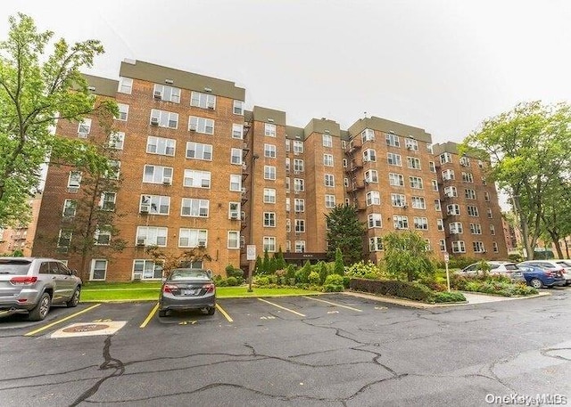 18-70 211th St Unit 2A, Bayside, NY 11360 - photo 2