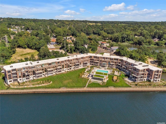 bird's eye view with a water view