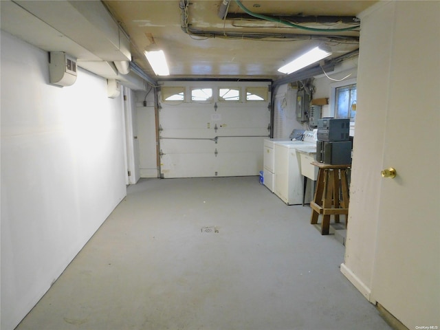 garage featuring independent washer and dryer