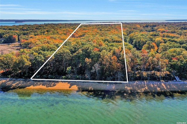 11535 N Bayview Rd, Southold, NY 11971