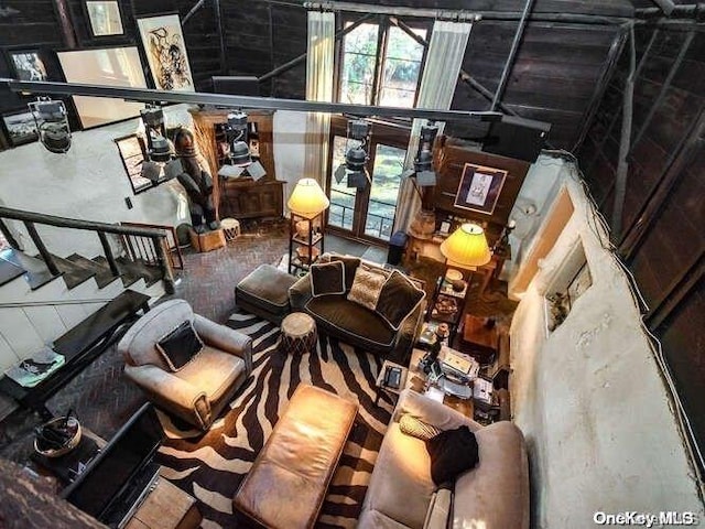 143 Piping Rock Rd, Locust Valley, NY 11560 - view of building lobby