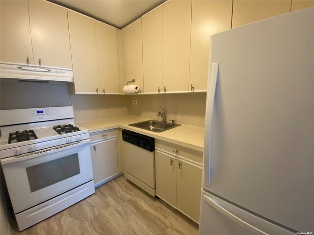 61-20 Grand Central Pkwy Unit C500, Forest Hills, NY 11375 - photo 4