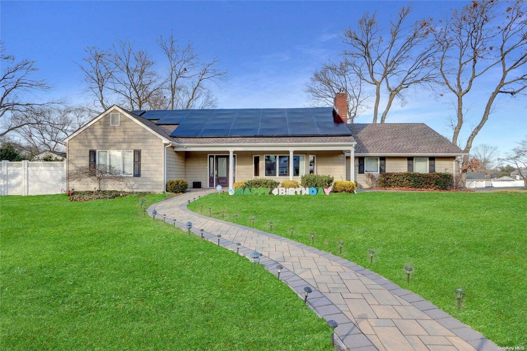 33 Whitfield Ln, Coram, NY 11727 - photo 1