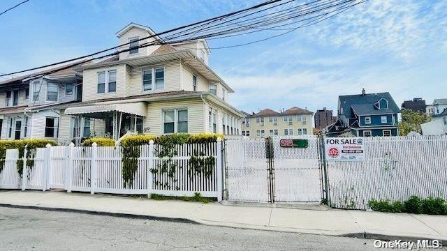 13-58 Chandler St, Far Rockaway, NY 11691 - photo 15