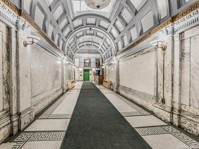 41 Convent Ave Unit 5N, New York Manhattan, NY 10027 - hallway with vaulted ceiling