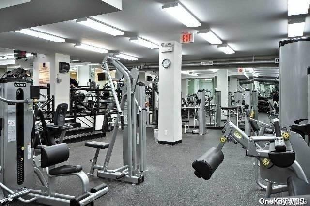 18-05 215th St Unit 7G, Bayside, NY 11360 - photo 11