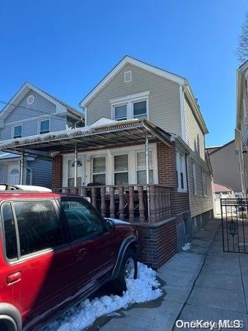 view of front of property with a porch