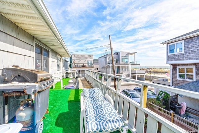 balcony featuring a grill