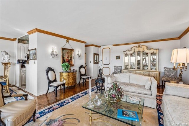 166-25 Powells Cove Blvd Unit 19G, Beechhurst, NY 11357 - photo 4