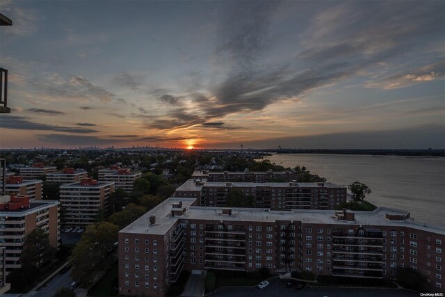 166-25 Powells Cove Blvd Unit 19G, Beechhurst, NY 11357 - photo 32