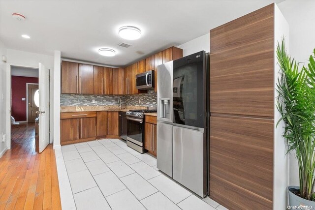 142-25 Latham Ln, Jamaica, NY 11434 - photo 6