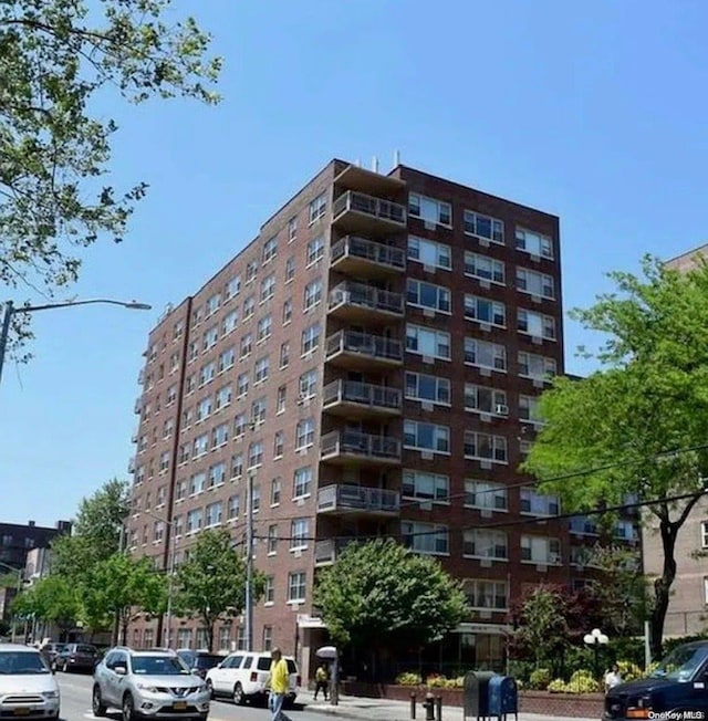 8111 45th Ave Unit 10H, Elmhurst NY, 11373, 1 bedrooms, 1 bath condo for sale