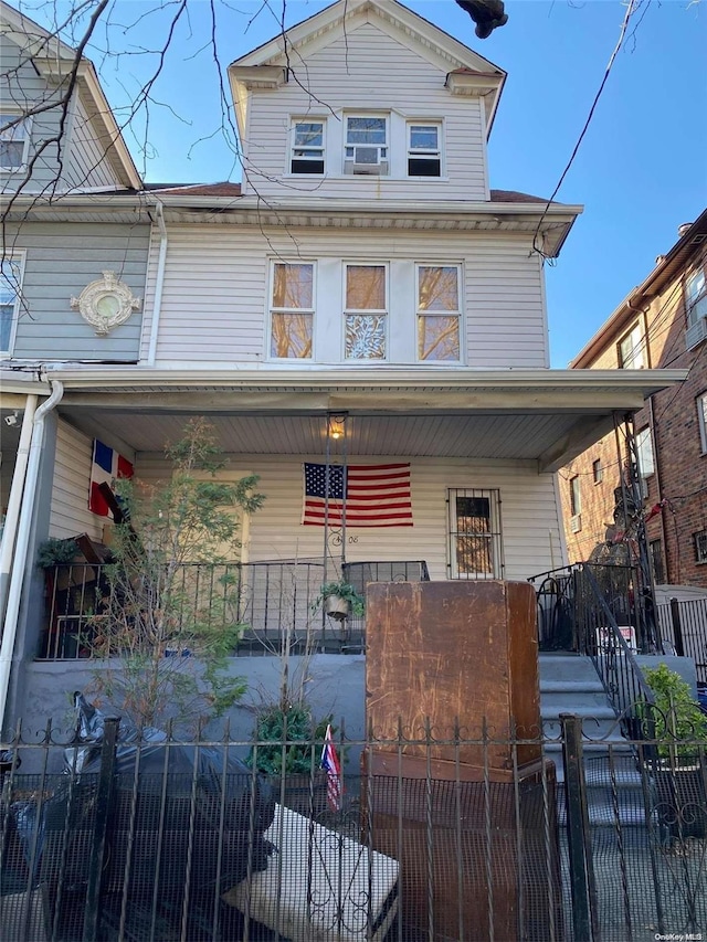 view of front of house with covered porch