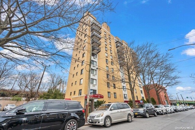 420 64th St Unit 2E, Brooklyn NY, 11220, 1 bedrooms, 1 bath condo for sale