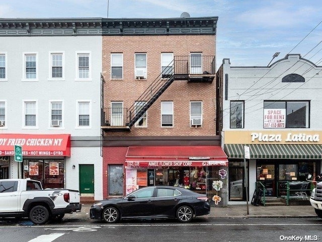 view of building exterior