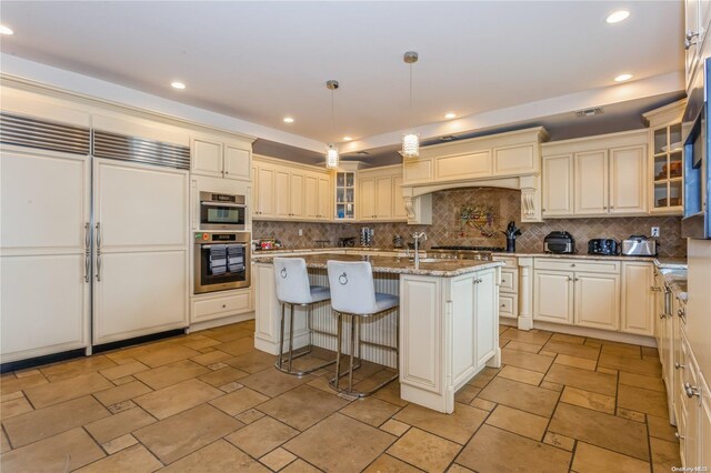 Listing photo 4 - caption unavailable