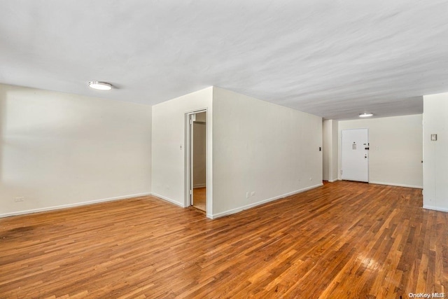 unfurnished room featuring light hardwood / wood-style flooring