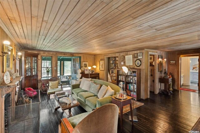 17 Woodbridge Ln, Westhampton Beach, NY 11978 - photo 15