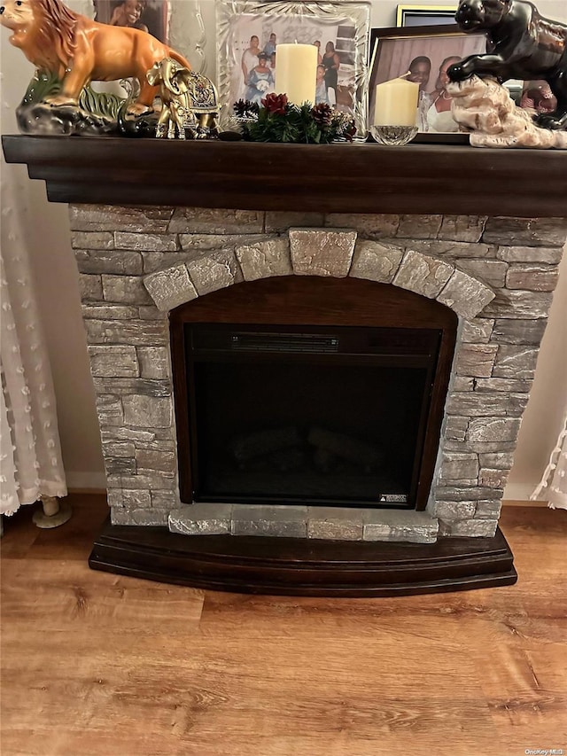 interior details with hardwood / wood-style flooring