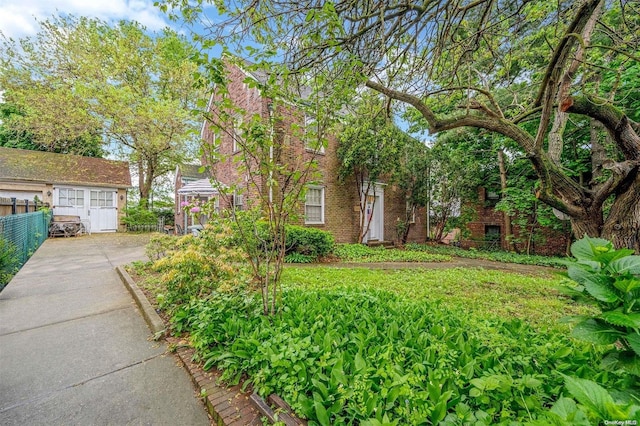 view of front of house