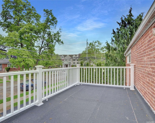 exterior space featuring a balcony