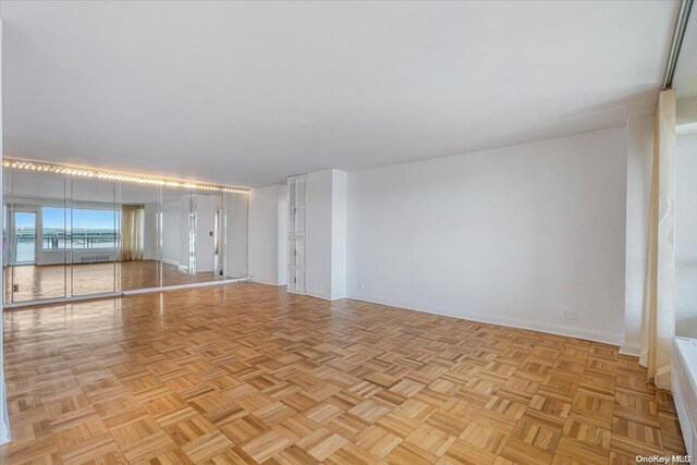 166-25 Powells Cove Blvd Unit 12J, Beechhurst, NY 11357 - photo 7