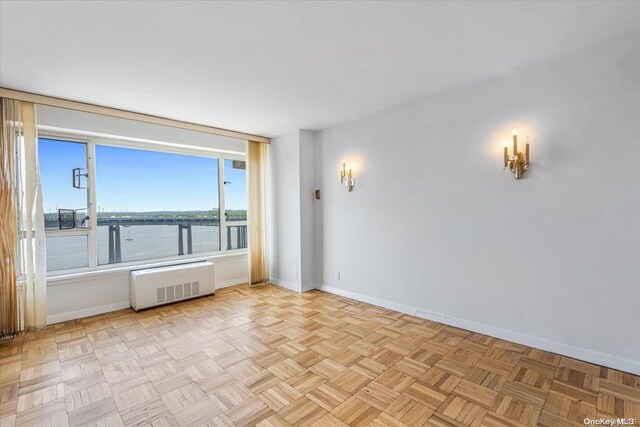 166-25 Powells Cove Blvd Unit 12J, Beechhurst, NY 11357 - photo 15