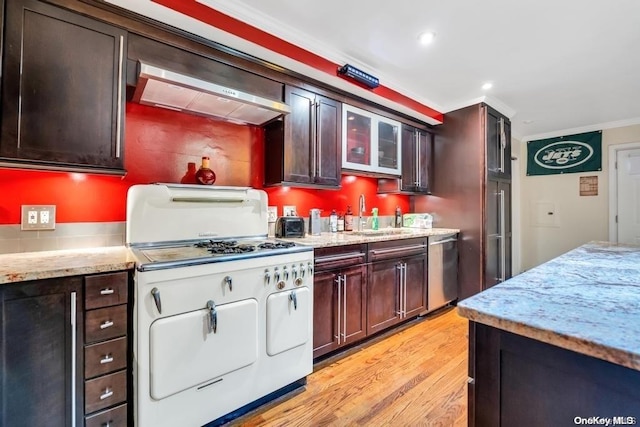 kitchen featuring crown molding, sink, dishwasher, white range with gas stovetop, and light hardwood / wood-style floors