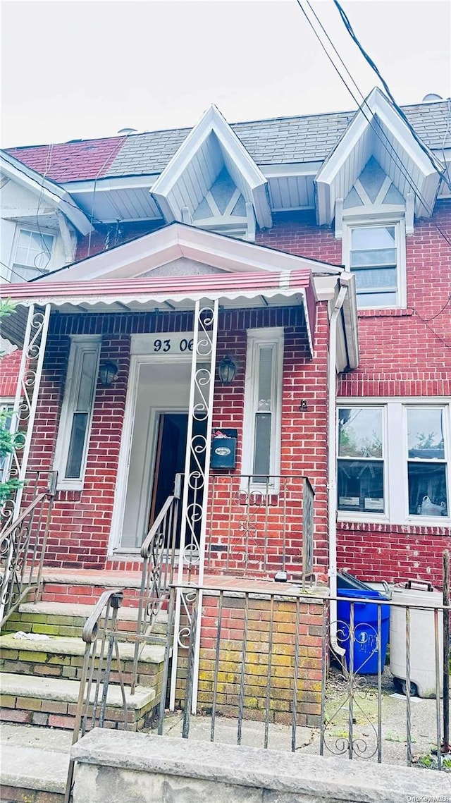93-06 95th St, Woodhaven, NY 11421 - photo 14