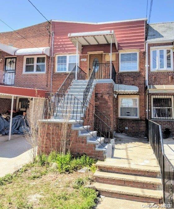 1054 E 105th St, Brooklyn, NY 11236 - photo 1