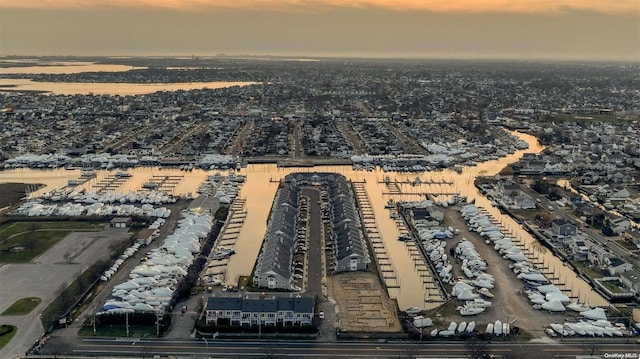 view of aerial view at dusk