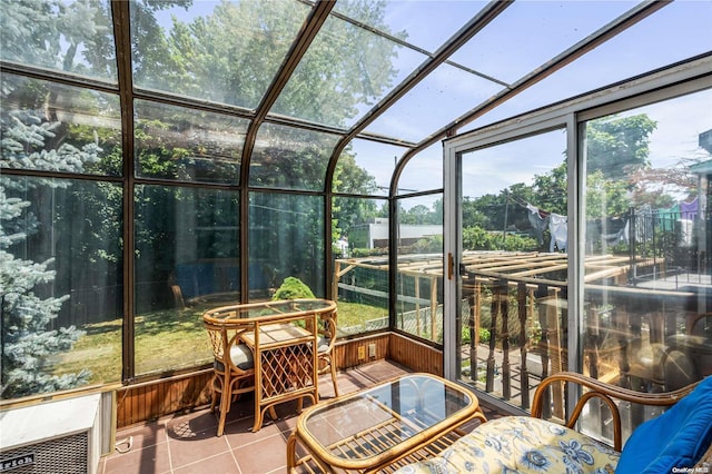 view of sunroom / solarium