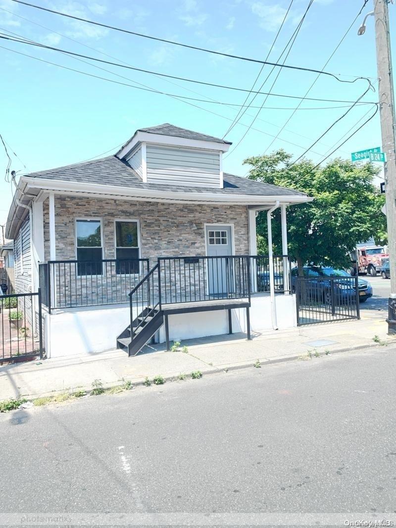 bungalow-style home featuring a porch