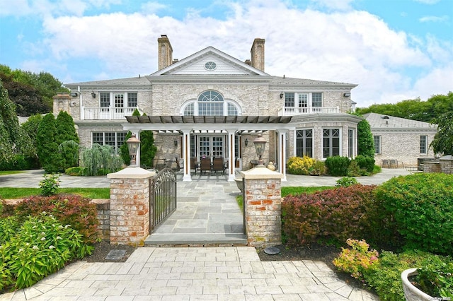 view of front facade featuring french doors