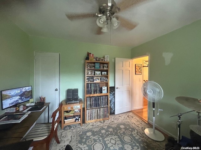 office area featuring ceiling fan