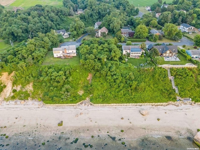 895 Glen Ct, Cutchogue, NY 11935