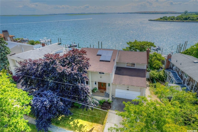 bird's eye view featuring a water view