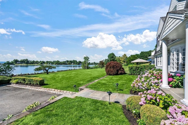 view of yard with a water view