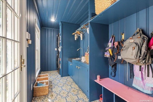 mudroom with sink