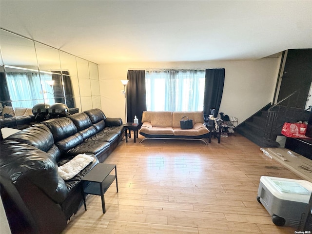 57-44 Seabury St, Elmhurst, NY 11373 - photo 5