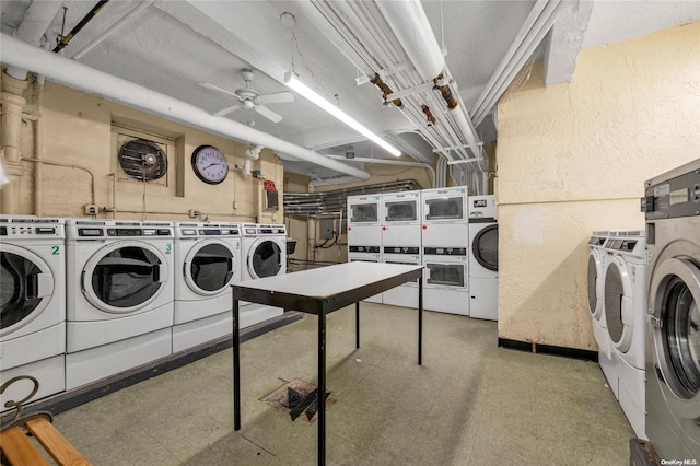 laundry area with ceiling fan, independent washer and dryer, and stacked washer / dryer