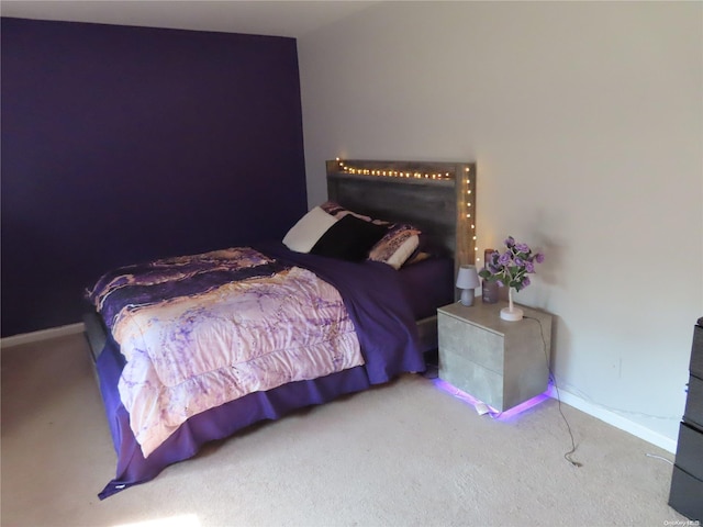 bedroom featuring carpet floors