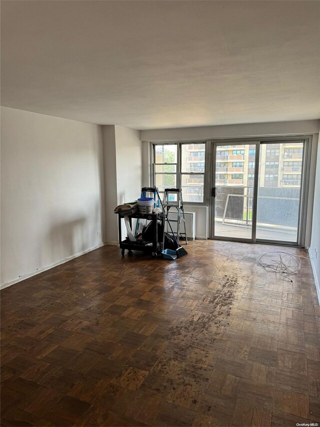 17-85 215th St Unit 4J, Bayside, NY 11360 - view of dining area